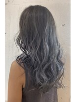 ヘアーワークス ヘルム 渋谷店(HAIR WORKS HELM)&nbsp;ハイライト＋イルミナカラー☆シルバーベージュ☆