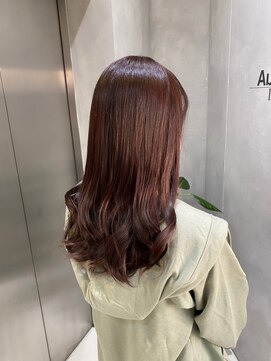 オーストヘアー リュウール(Aust hair Lueur) 春らしい、ピンクブラウンの艶とまとまりのあるstyle