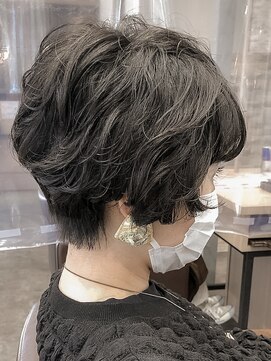 ビースリー ロア ハンサムショート ニュアンスパーマ　2022/3/24