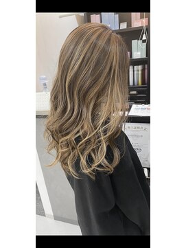 シャルム(Charm) ハイライトアッシュブラウン