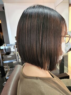 サラジュ 川西店(SARAJU) 前下がりボブ