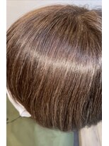 トータルビューティーステラ(TOTAL BEAUTY STELLA)&nbsp;ノンジアミンカラーで白髪ぼかし白髪染め後髪質改善トリートメン