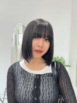 切りっぱなし＊重め前髪＊モノトーンブラック【ZinaCENTRAL】