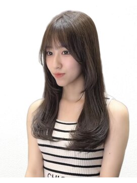 ワン バイ ジエクト(One by The Ect) 【レイヤーロング】ヘルシーオリーブグレージュアッシュカラー