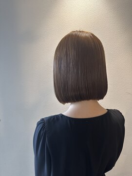 アンドブルー(and blue) ぷつっとボブ