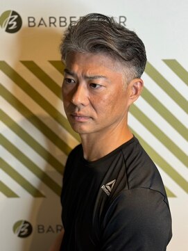 バーバーバー アカバネ(BARBER-BAR AKABANE) 大人のバーバー毛流れアップスタイル ビジカジ両立#1