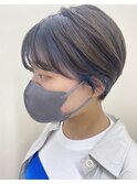 ショートヘア