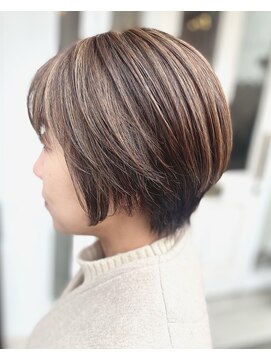 ライオン(Lion) 白髪ぼかしミルクティーベージュハイライト