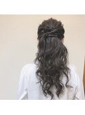 ◯ハーフねじりアレンジ◯：stylist 白石
