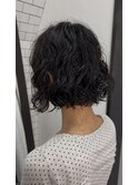 切りっぱなしボブ×顔周りレイヤー×パーマ