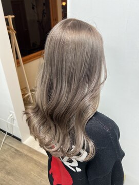 ヘアーデザインサロン スワッグ(Hair design salon SWAG) グレージュ