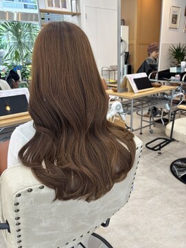 エル 横浜 ウエスト(eL 横浜 west) 美髪カラートリートメント