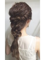 ヘアアンドメイクジップ恵比寿 (Hair＆Make ZIP)&nbsp;ツイスト編み下ろし　ヘアセット