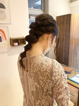 エクリ 麻布十番(equri) 編み下ろしスタイル