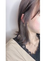 ナインプラス(NINE+)&nbsp;スモーキーグレージュ×アクセサリーカラー