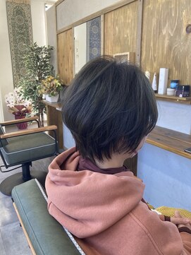 サンデイ(SUNDAY) ふんわりショート×オリーブ