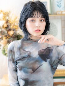 カバーヘア ブリス 戸田公園西口店(COVER HAIR bliss)&nbsp;ブルーグレージュ透け感ミディアムウルフa戸田公園20代30代40代