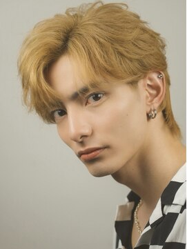 オーシャントーキョー 大阪(OCEAN TOKYO) ハイライトミルクティーベージュツーブロックメンズマッシュ