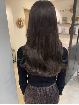 ユーフォリア 青山(Euphoria) 【担当きょうこ】潤いたっぷり艶感グレージュ/顔周りレイヤー