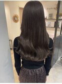 【担当きょうこ】潤いたっぷり艶感グレージュ/顔周りレイヤー
