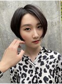 くせ毛多毛ショート黒髪前下がり夏抜け感大人絶壁小顔