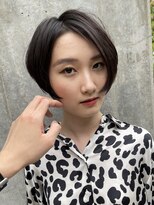 ピークアブー 原宿ハラカド(PEEK-A-BOO) くせ毛多毛ショート黒髪前下がり夏抜け感大人絶壁小顔