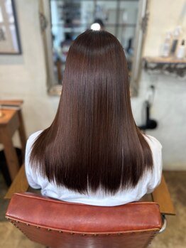 リタへアーズ(RITA Hairs)の写真/大人女性ならではの髪のお悩みを《RITA Hairs》のこだわり髪質改善メニューで解決!美髪へと導きます◇
