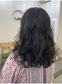アレンジ楽しくなるふわふわパーマ