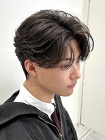 オーシャントーキョー 仙台(OCEAN TOKYO)&nbsp;センターパート毛流れショートフェザーパーマツーブロック