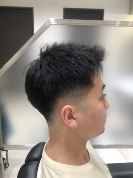 サロンドシロ(salon.de.SHILO) 【六本木一丁目】メンズショート/スキンフェードカット/床屋