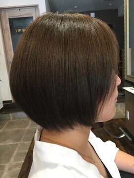 ヘアーサロン アモル(HAIR SALON Amor) #ショートボブ #デザインカット #下関