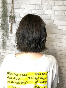 アイズ 渋沢(AIZU) カット/白髪ぼかし/白髪染め/カラー/トリートメント/髪質改善