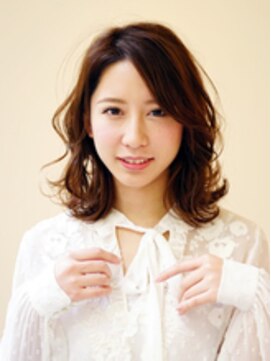 ビューティーヘアサロン アングル 八戸ノ里店(Beauty Hair Salon angle) ゆるふわミディ♪斜めバング♪