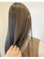 テーラヘアー 南行徳店(TELA HAIR) 柔らかい印象でフェミニンさもあるバレイヤージュ×グレージュ♪
