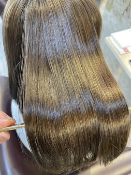 ヘアーエポック(hair epoque) 思わず触れたくなる艶と手触り◎ベージュ髪質改善トリートメント