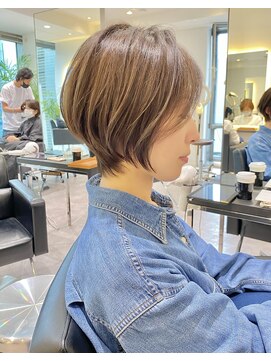 バンプ ギンザ(BUMP GINZA) 30代/40代/50代・絶壁解消・小顔前下がりショートボブ【中村】