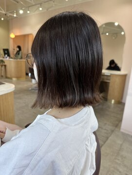 キュオンシア(CUEON. ciea) 切りっぱなし×オリーブベージュ