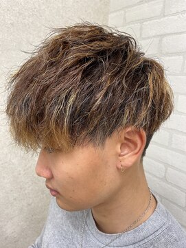 ヘアースタジオ シーオーイー(hair studio C-O-E) ツイスパ×ハイライト