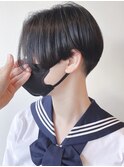 【morio 原宿】黒髪刈り上げハンサムショートジェンダーフリー
