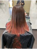 裾カラー赤味