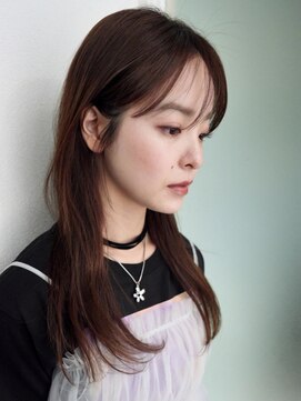 トリッカ シブヤ(TRICCA SHIBUYA) ミディアムレイヤー/ 顔まわりレイヤー/ ベージュカラー