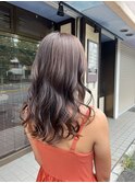 ラベンダーアッシュセミロングウエーブヘア