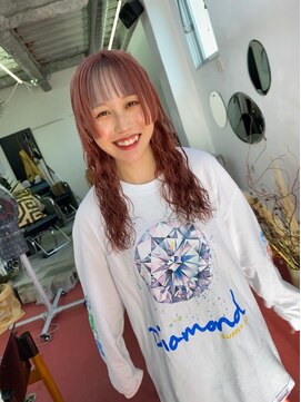 フィン(fin,) fin, ケアブリーチカラー/ハイトーン/ダブルカラー/パーマ/天神