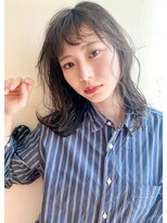 トリッカ 銀座(tricca)&nbsp;顔まわりレイヤー/ゆるパーマ/ミディアムヘア/ニュアンスパーマ