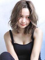 LIAH【リア】【3月上旬NEW OPEN(予定)】 【LIAH】バレイヤージュ/ラフウェーブミディ/白髪ぼかし/本町/c