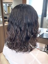 アウラ(AURA) ウェーブパーマコテ巻き風パーマ外国人風パーマ
