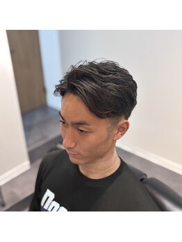 カーム(CALM)の写真/【NEW OPEN】デキる大人の身だしなみ、ライフスタイルに馴染むカッコよさを表現◎贅沢なバーバータイムを。