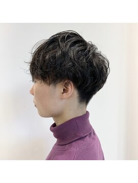 イワイナゴヤ(i i -IWAI NAGOYA-) メンズマッシュスタイル