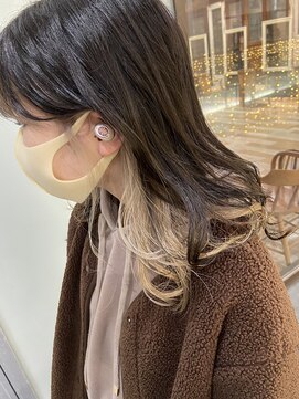 マイティ バイ エイチ(mighty by H) インナーホワイトカラー×カーリー