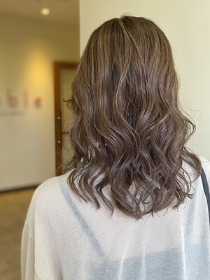 オシャレヘアの秘訣は「トレンド×似合わせ」丁寧に相談しながら理想を一緒に創り上げてくれる【noble】